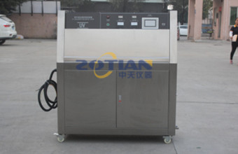 你做的是UV測試，還是太陽光照測試？