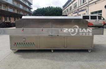 紫外線殺菌爐的紫外線燈管是否有防護(hù)罩？如何清潔？